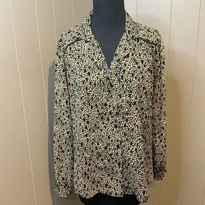 Topshop animal print flicked burnout button front notched collar blouse. Size 6